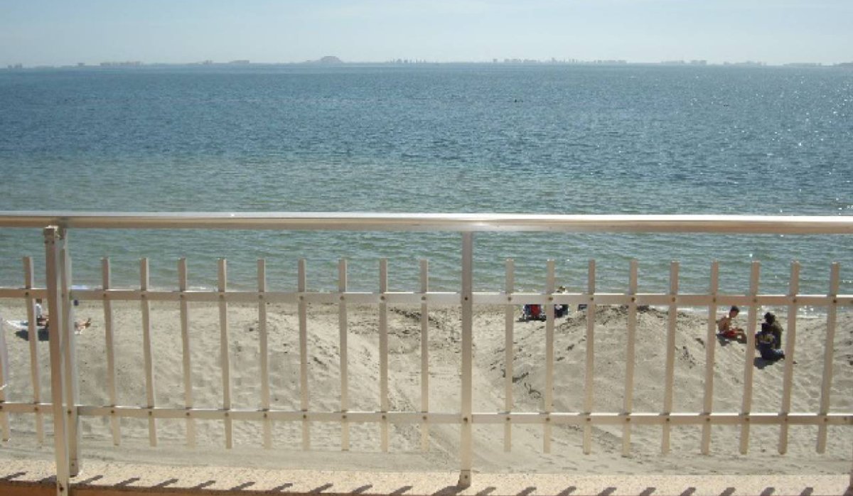 Resale - Apartment / flat - Los Alcazares - Beach