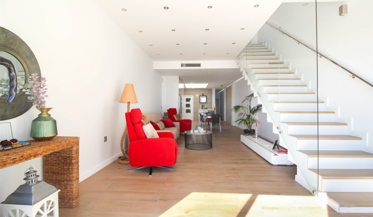 Resale - Townhouse - Los Alcazares