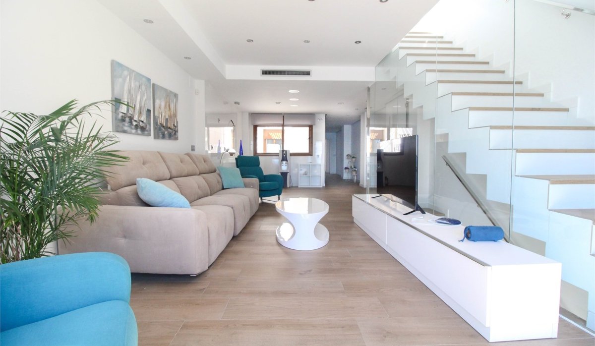 Resale - Townhouse - Los Alcazares