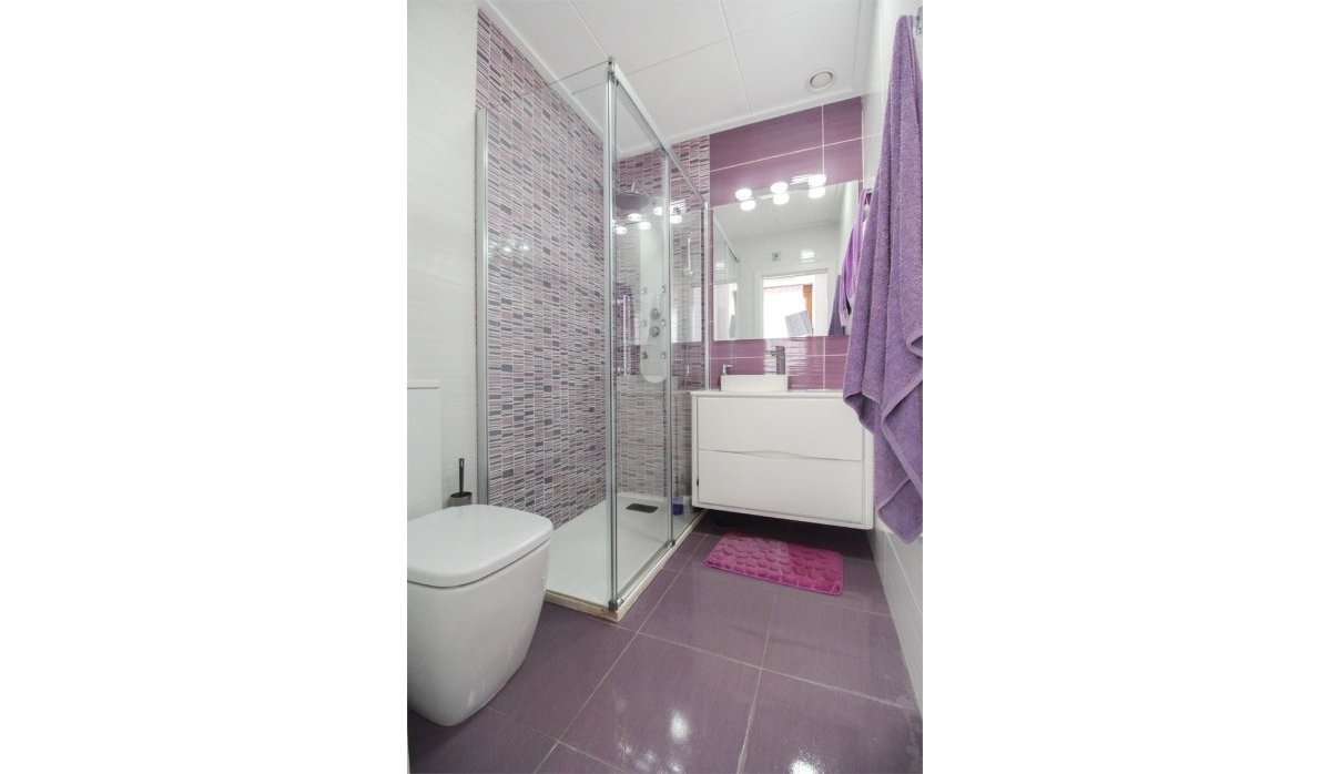 Resale - Townhouse - Los Alcazares