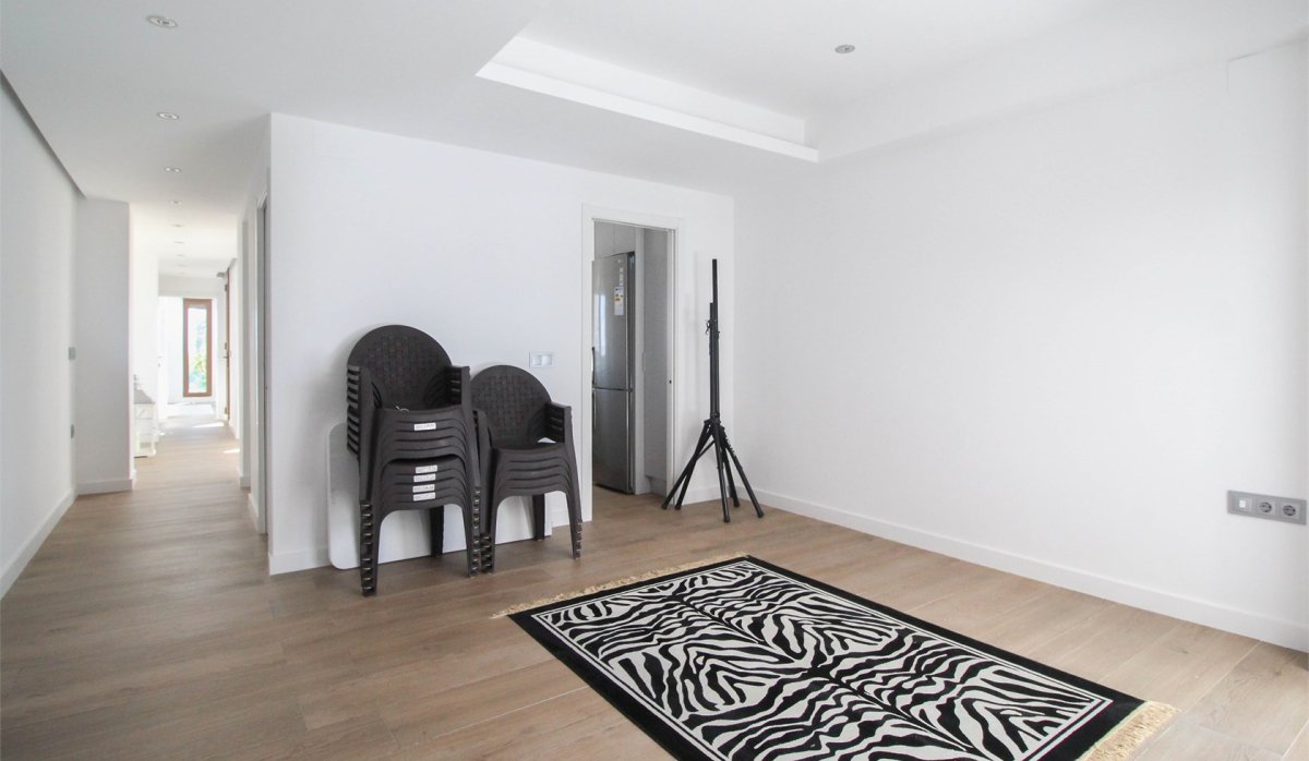 Resale - Townhouse - Los Alcazares