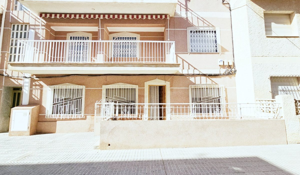 Resale - Apartment / flat - Los Alcazares