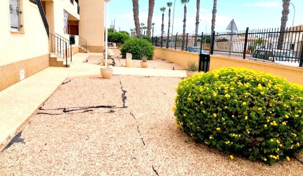 Resale - Apartment / flat - Los Alcazares