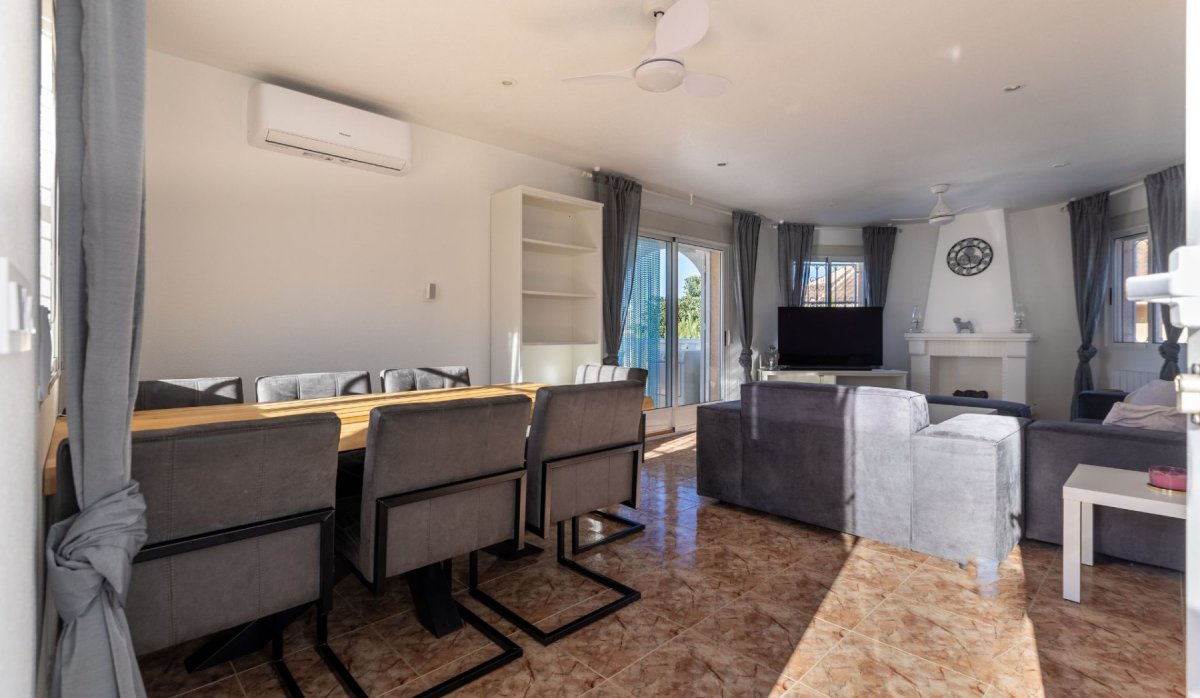 Resale - Villa - Benijofar