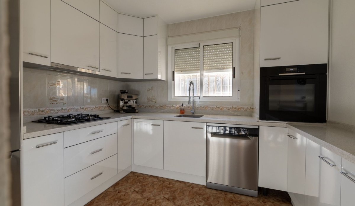 Resale - Villa - Benijofar