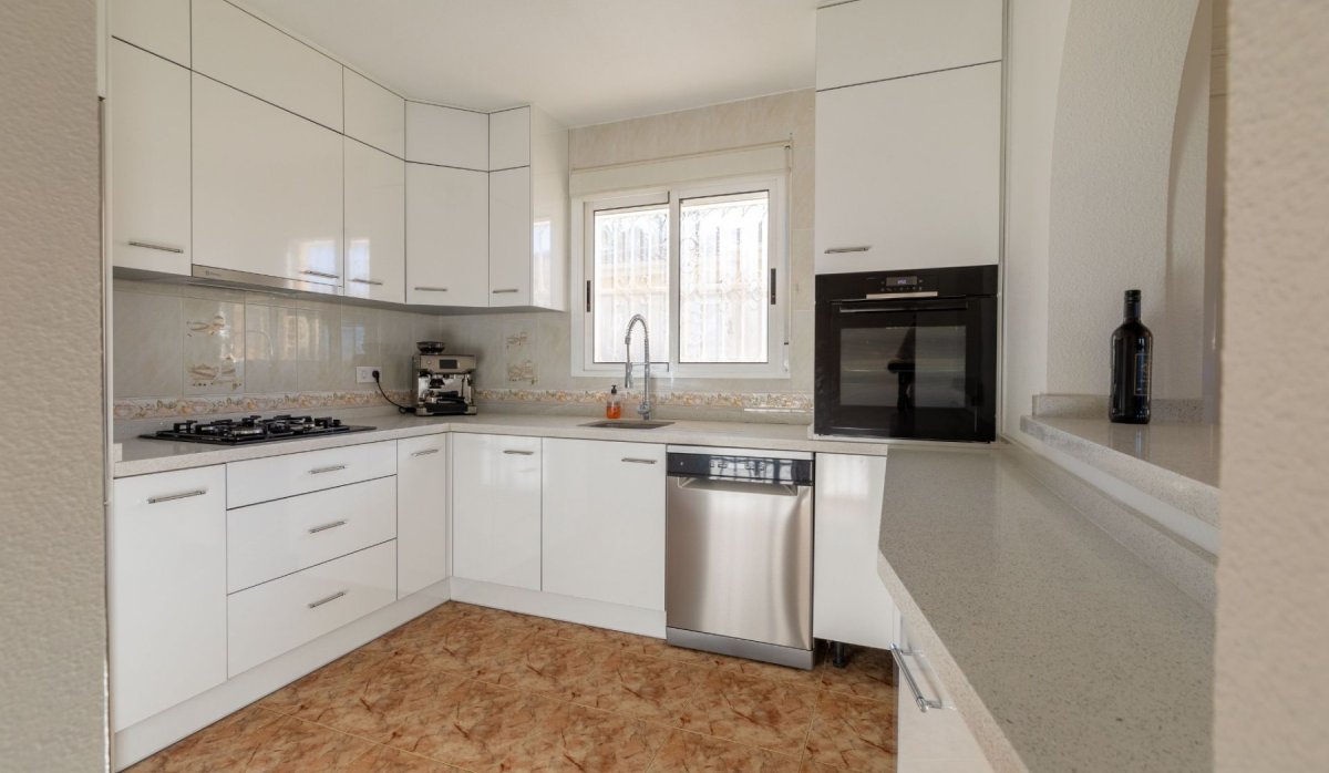 Resale - Villa - Benijofar