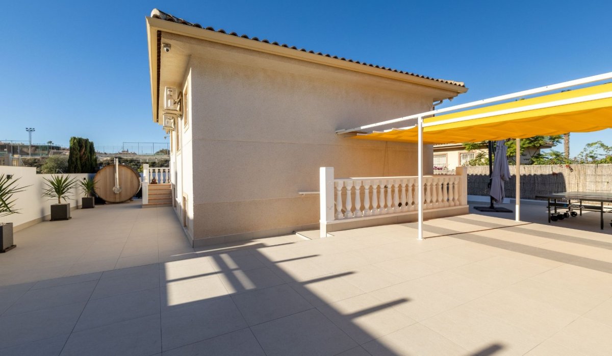 Resale - Villa - Benijofar