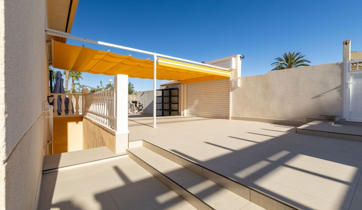 Resale - Villa - Benijofar