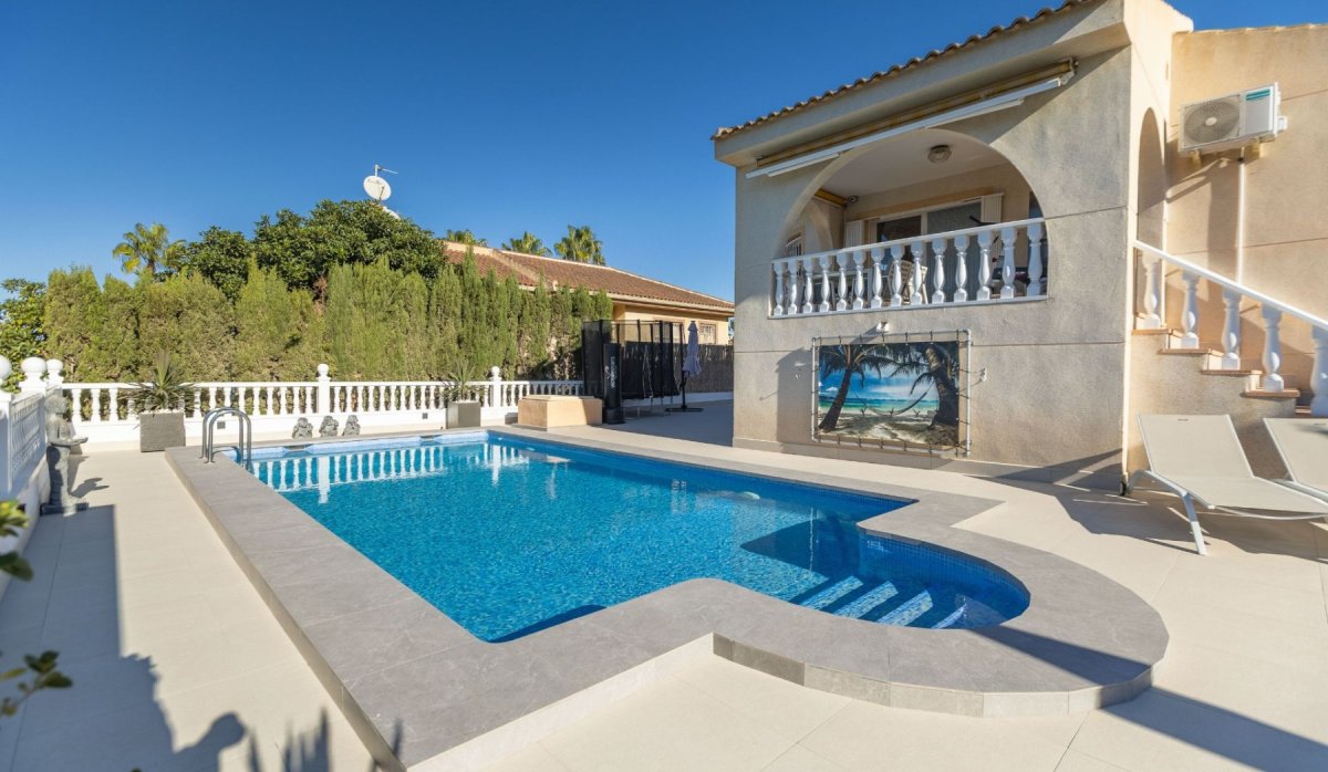 Resale - Villa - Benijofar