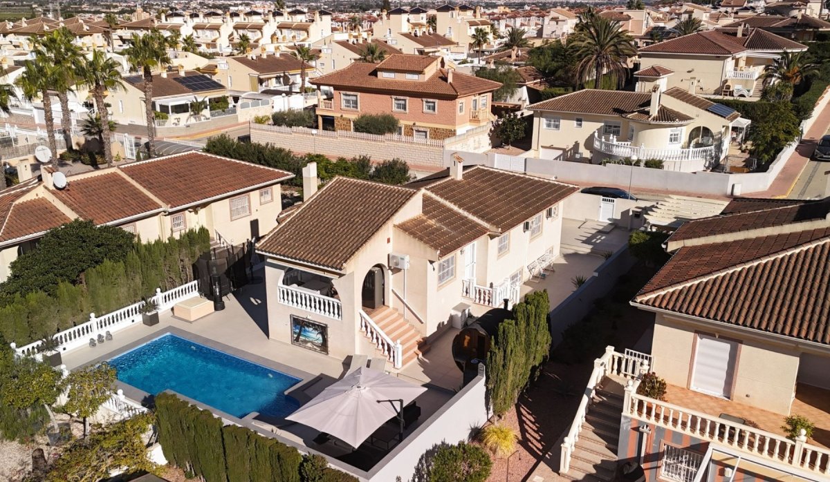 Resale - Villa - Benijofar