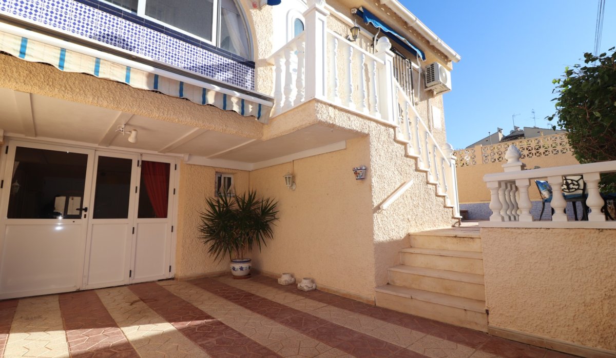 Resale - Villa - Benijofar