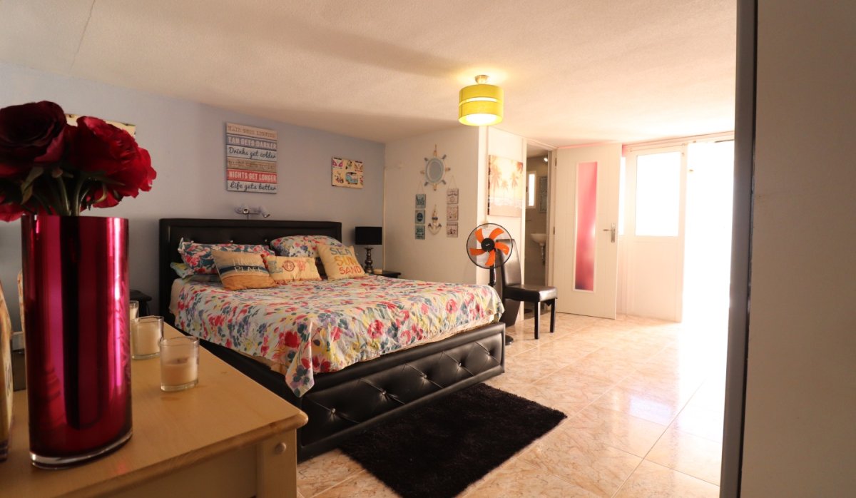 Resale - Villa - Benijofar