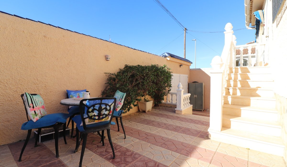 Resale - Villa - Benijofar