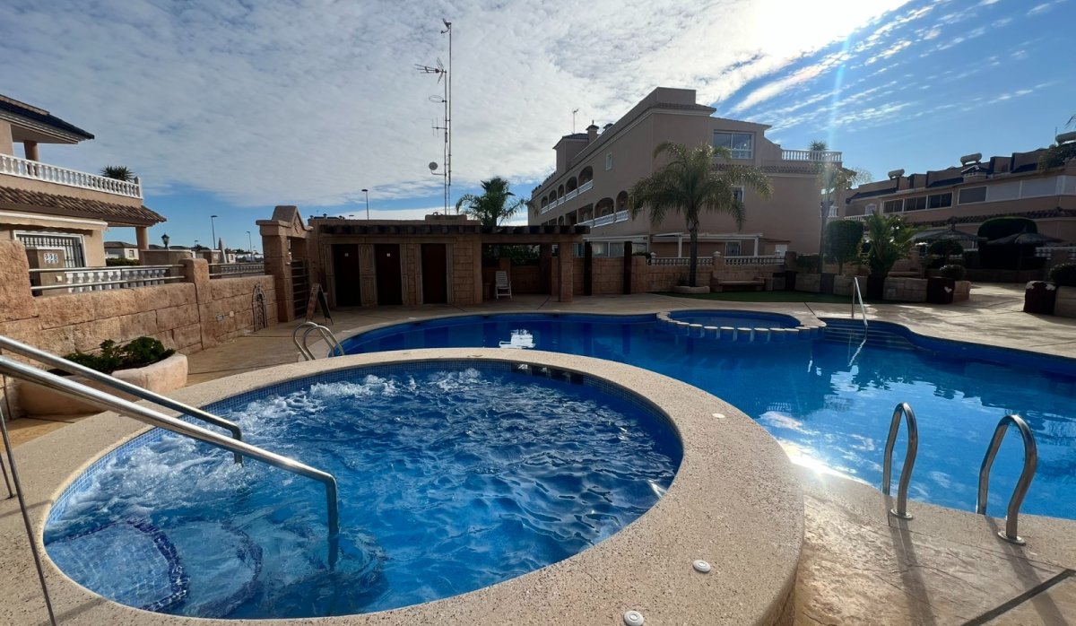 Revente - Appartement - Orihuela Costa - Villamartín