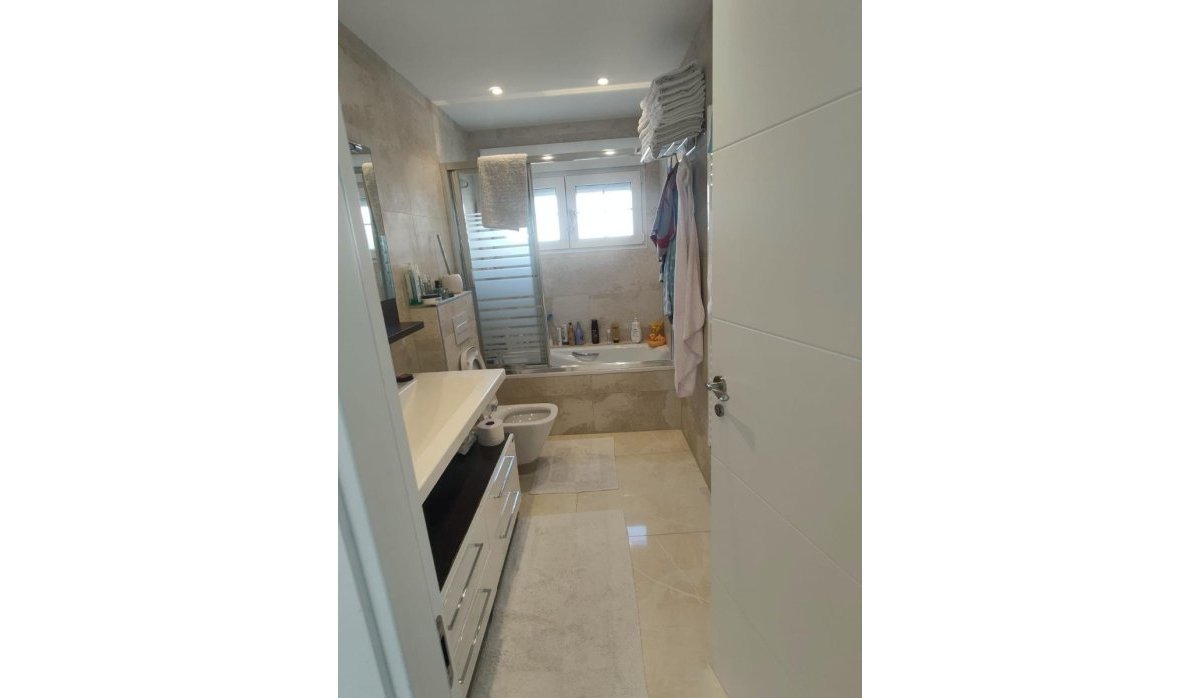 Reventa - Villa - Orihuela Costa - La Zenia