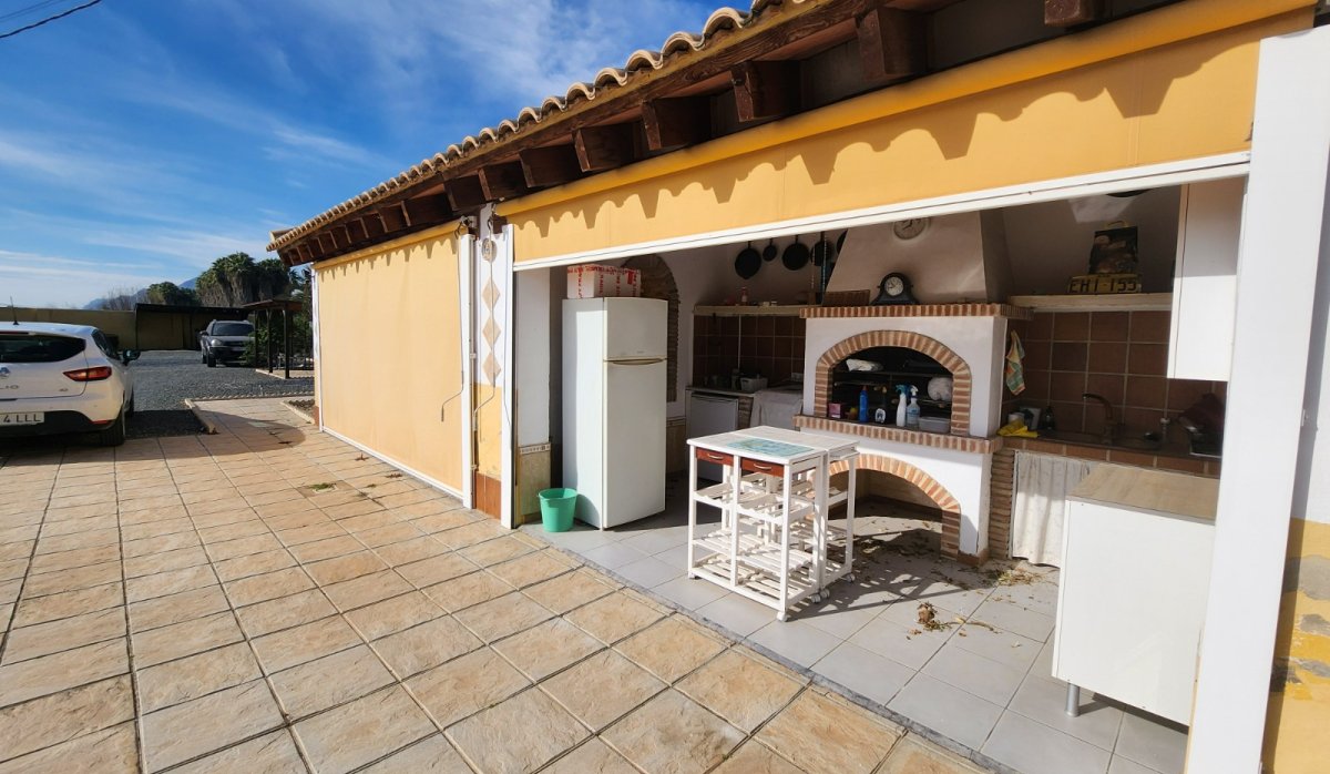 Resale - Villa - Catral