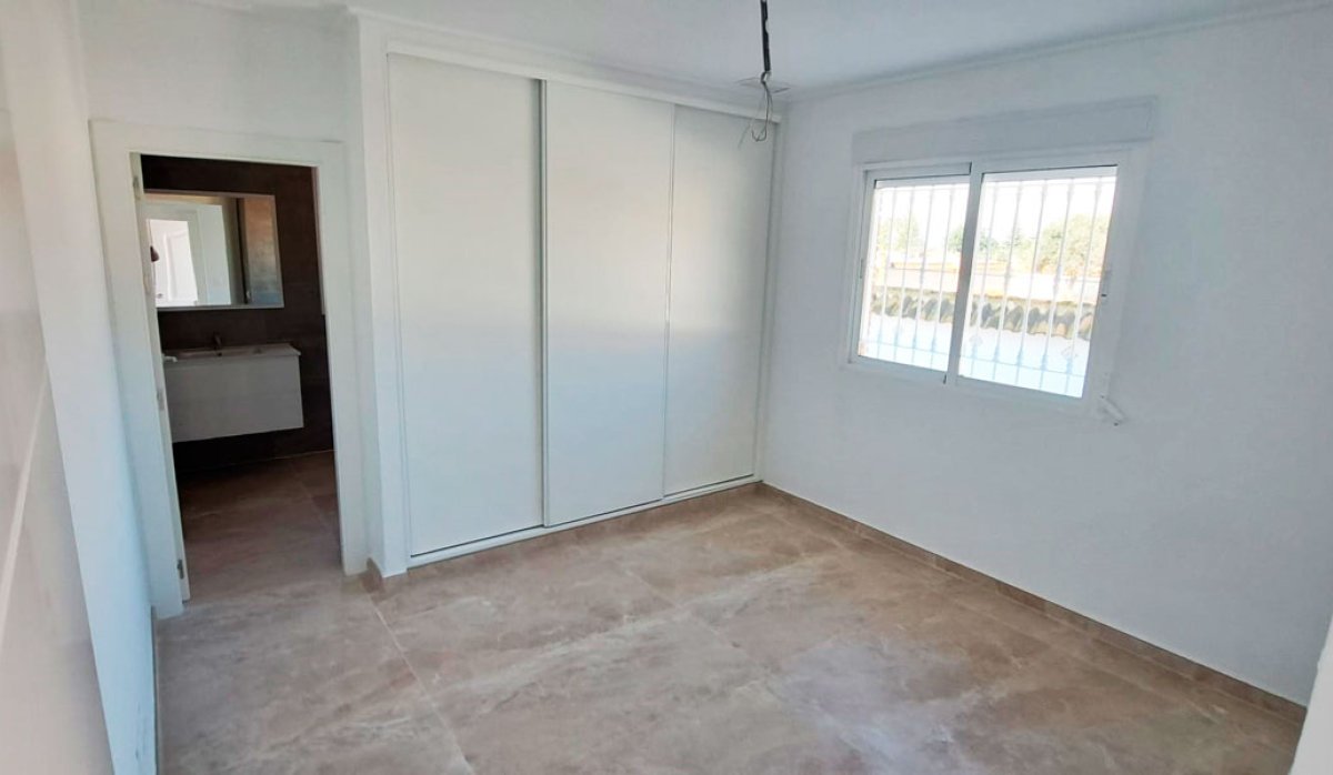 Resale - Villa - Catral