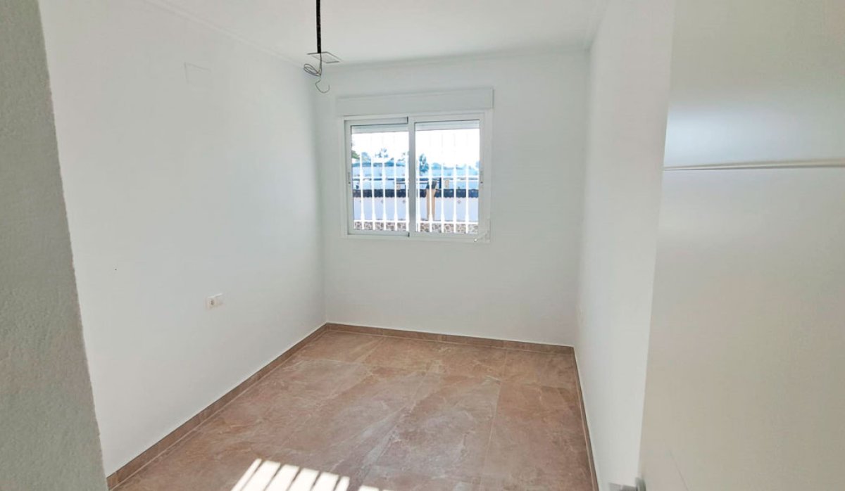 Resale - Villa - Catral