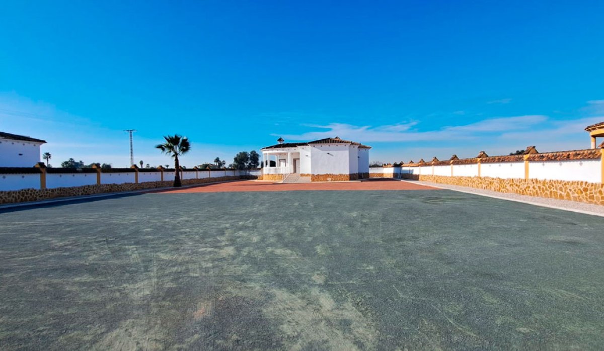 Resale - Villa - Catral