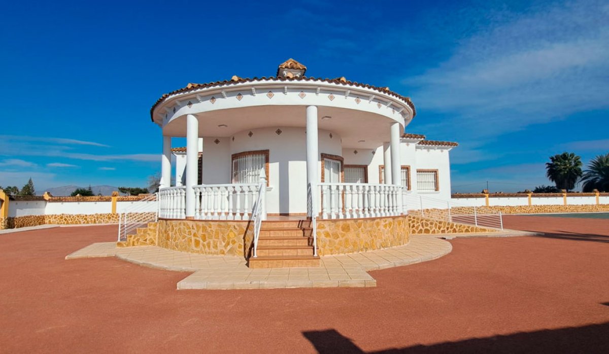 Resale - Villa - Catral