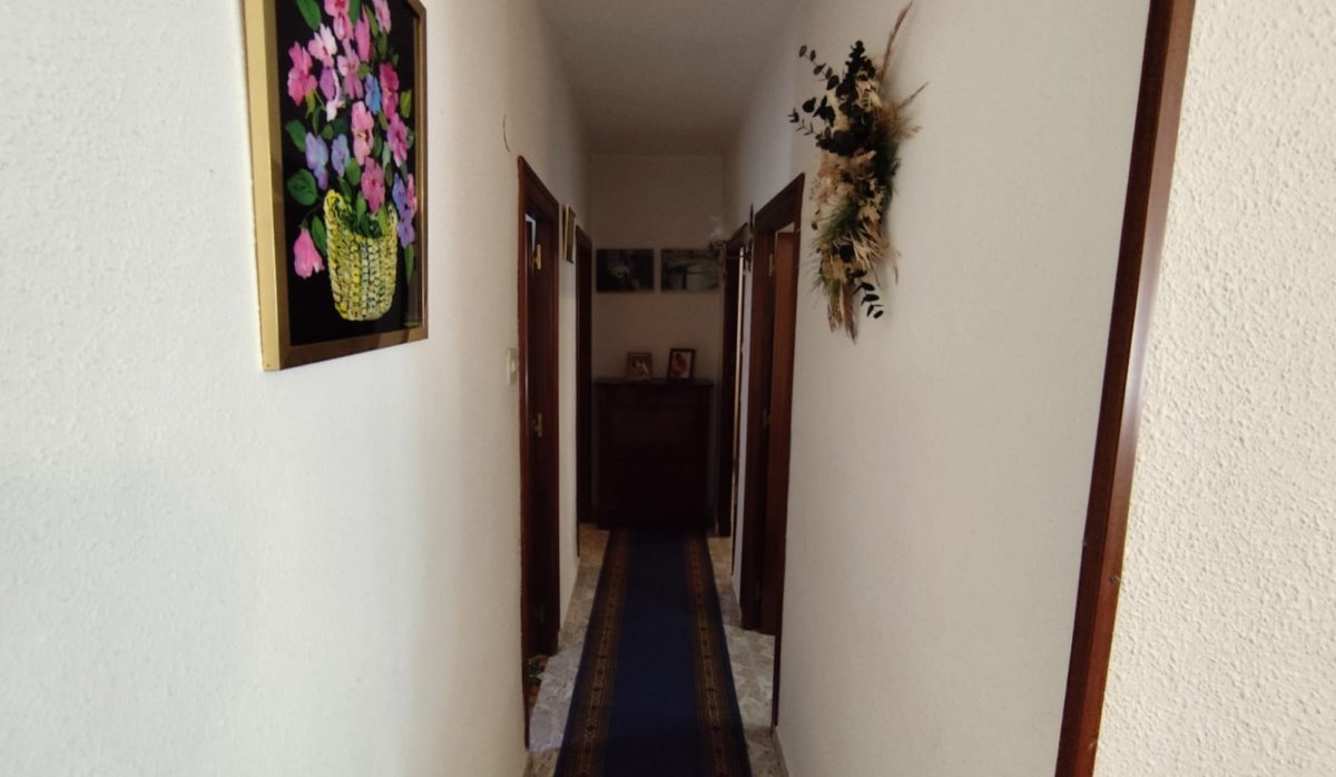 Resale - Apartment / flat - Torrevieja - Center