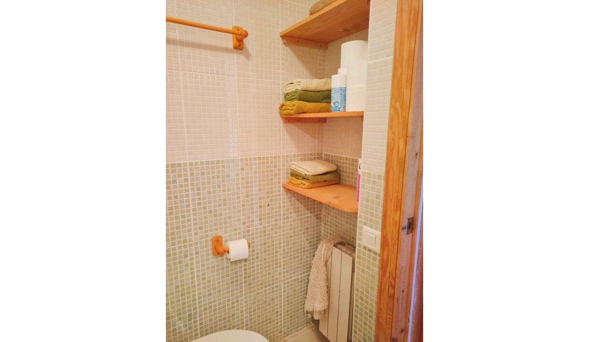 Reventa - Apartamento / piso - Torrevieja - La Mata