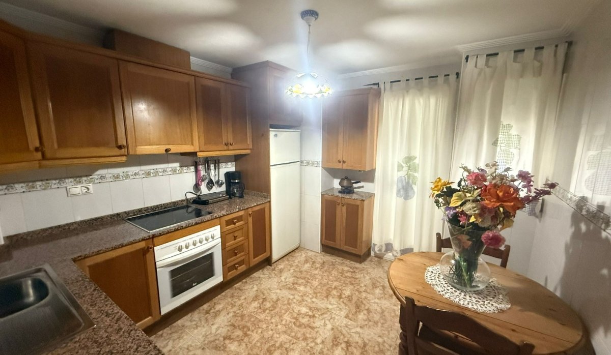 Resale - Apartment / flat - Almoradí