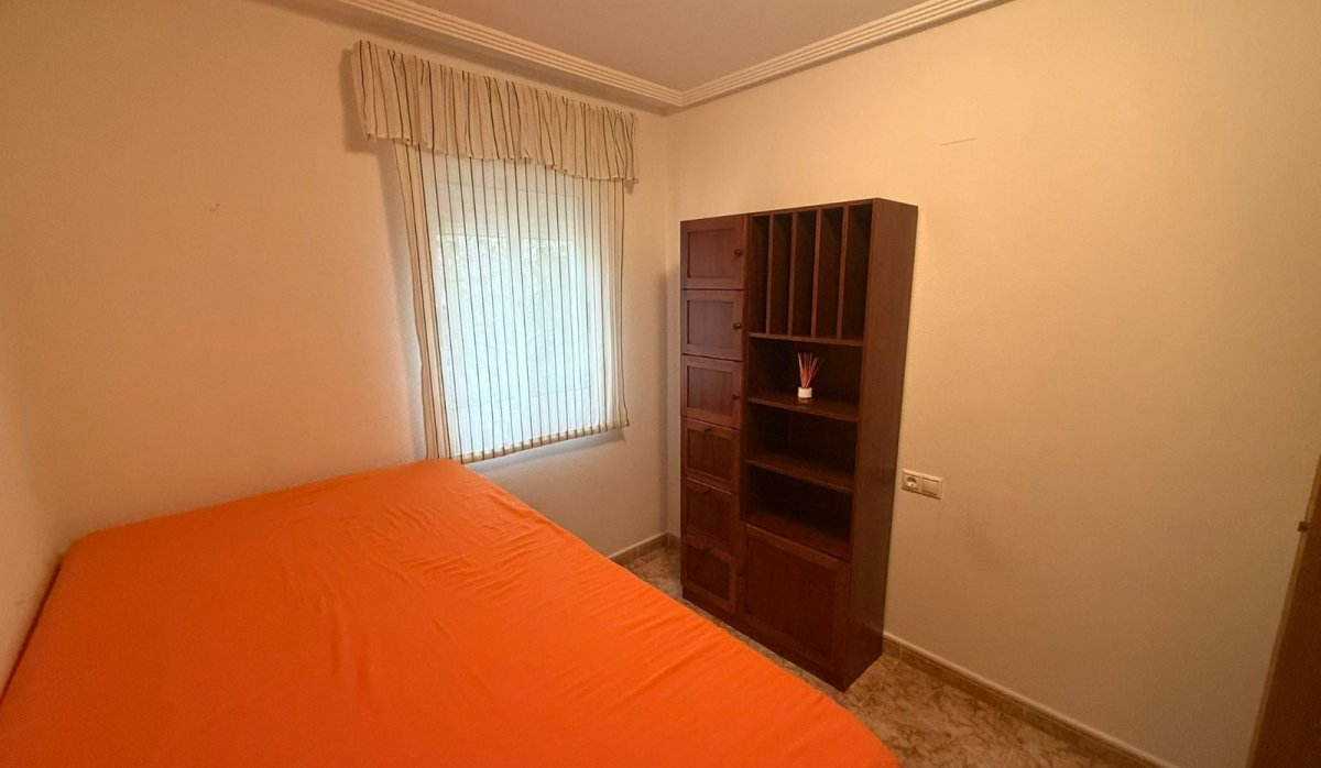 Resale - Apartment / flat - Almoradí