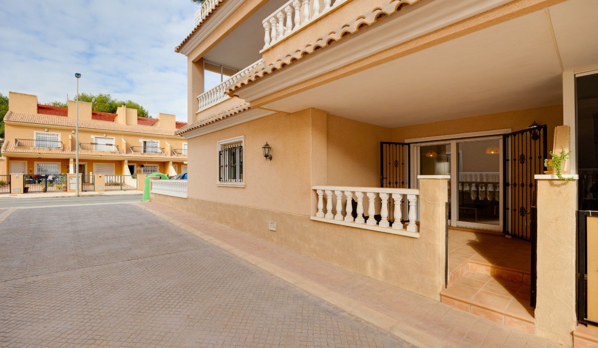 Resale - Townhouse - Orihuela Costa - Los Dolses