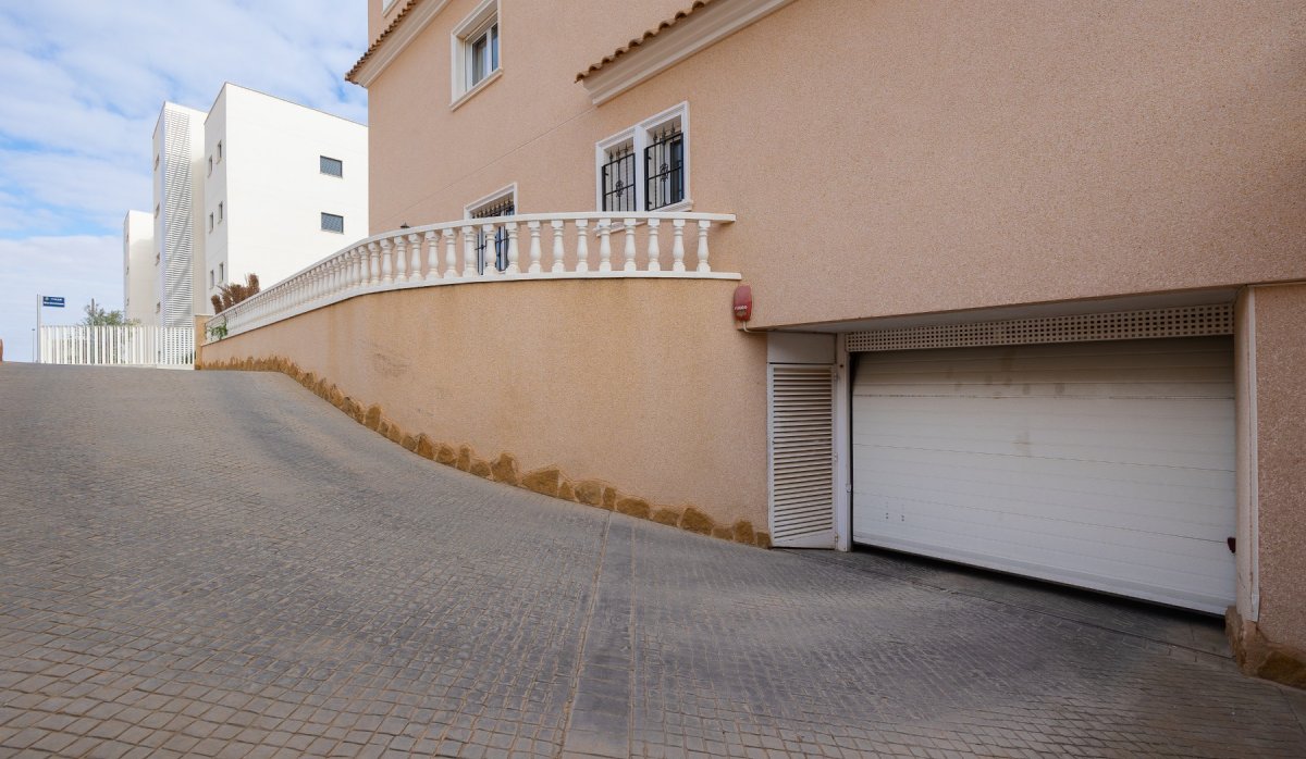 Resale - Townhouse - Orihuela Costa - Los Dolses