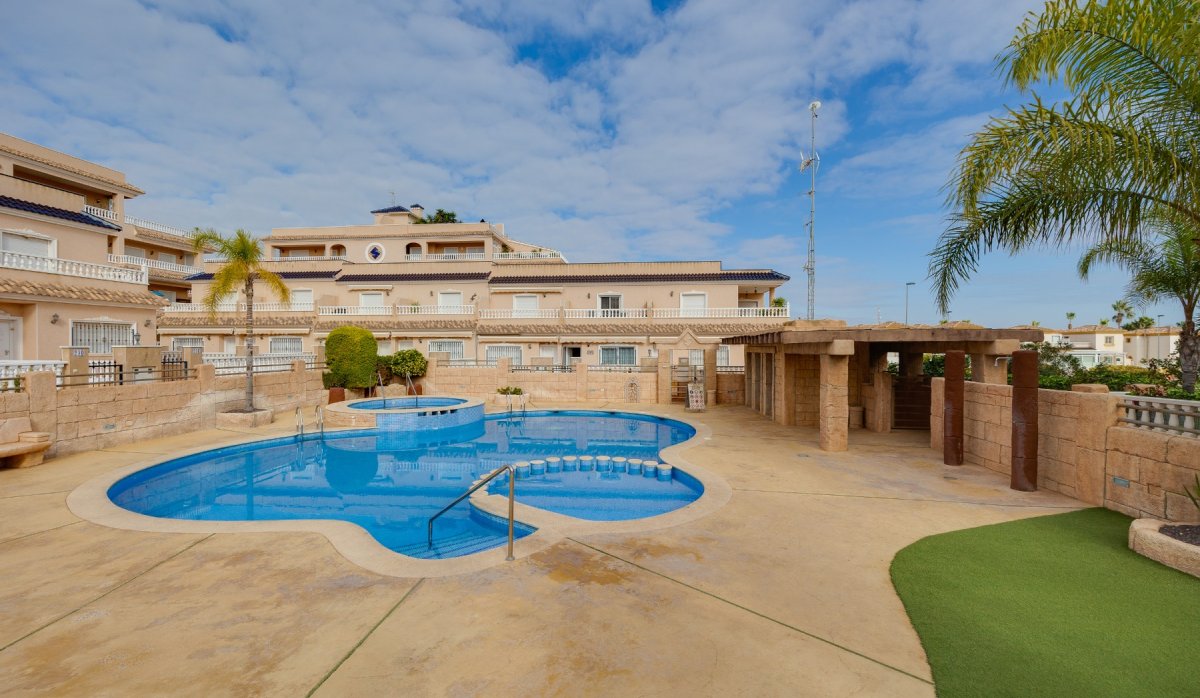 Resale - Townhouse - Orihuela Costa - Los Dolses