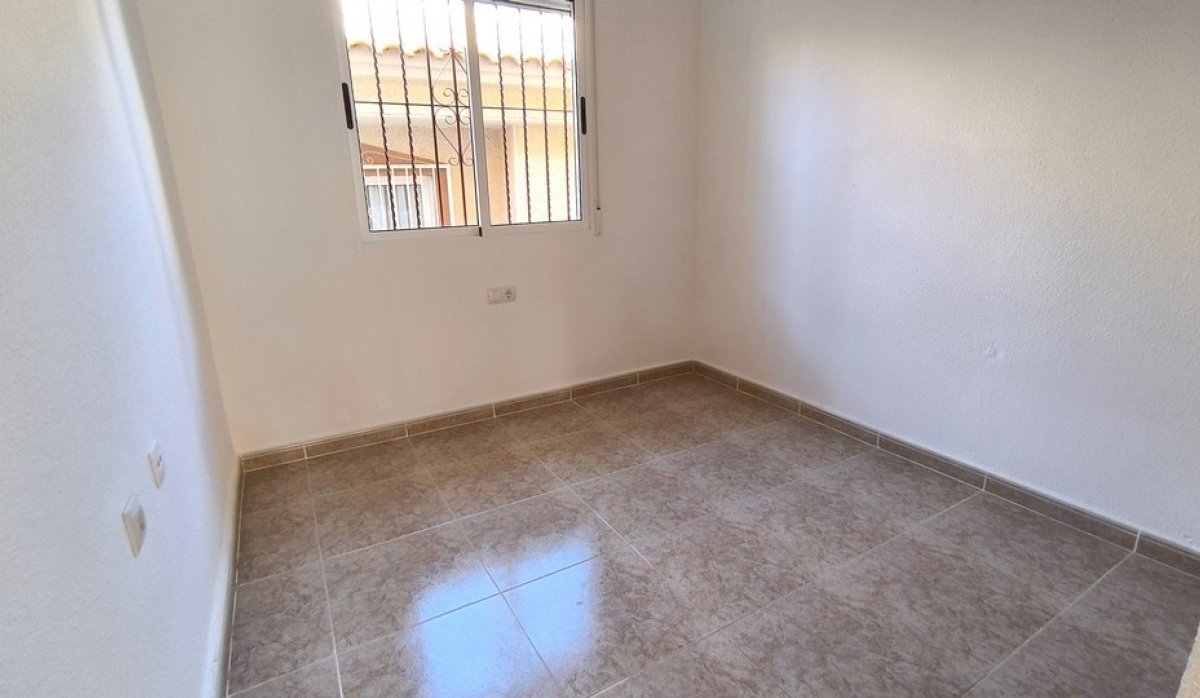 Reventa - Villa - Algorfa - Montemar - Saint Andrews Heights