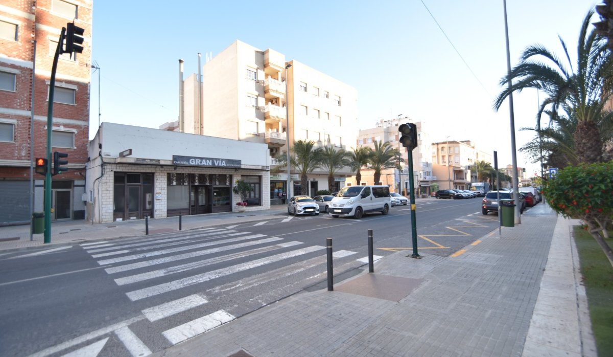 Resale - Apartment / flat - La Marina - El Pinet