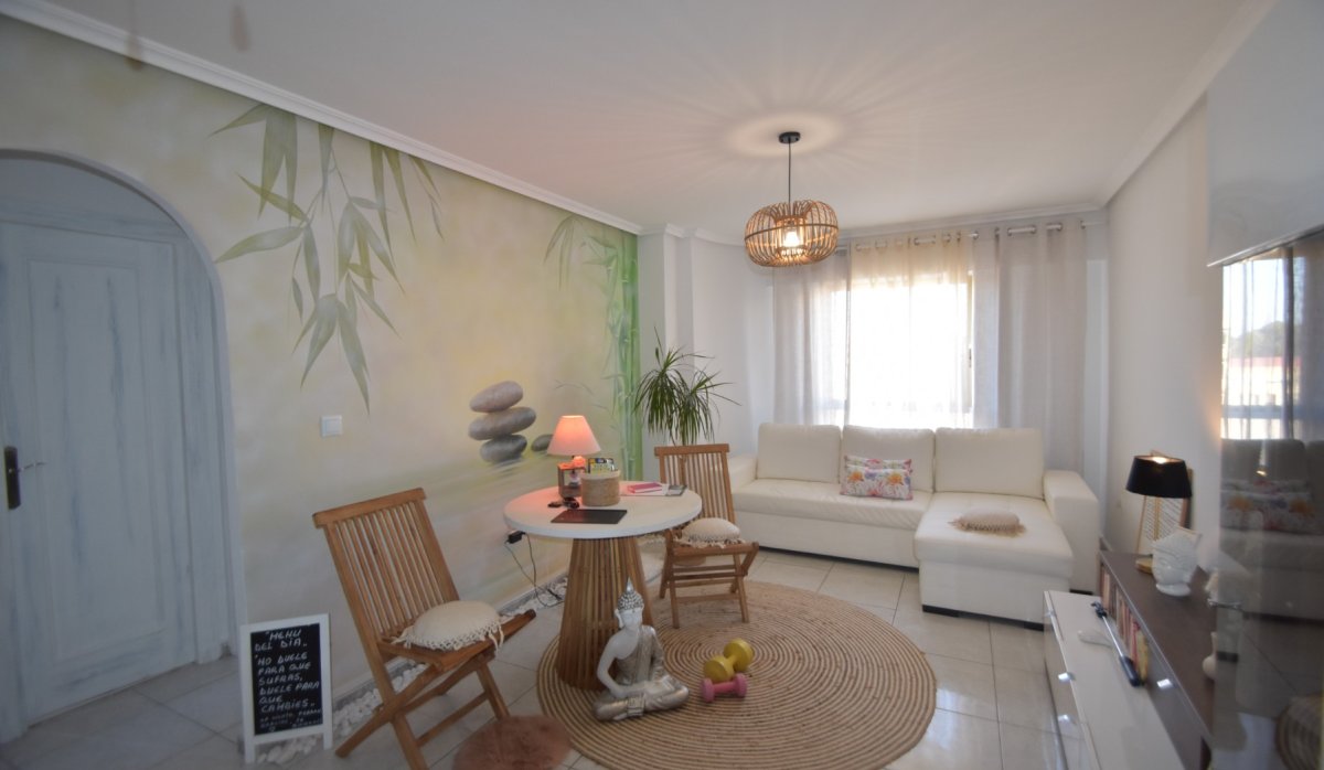 Resale - Apartment / flat - La Marina - El Pinet