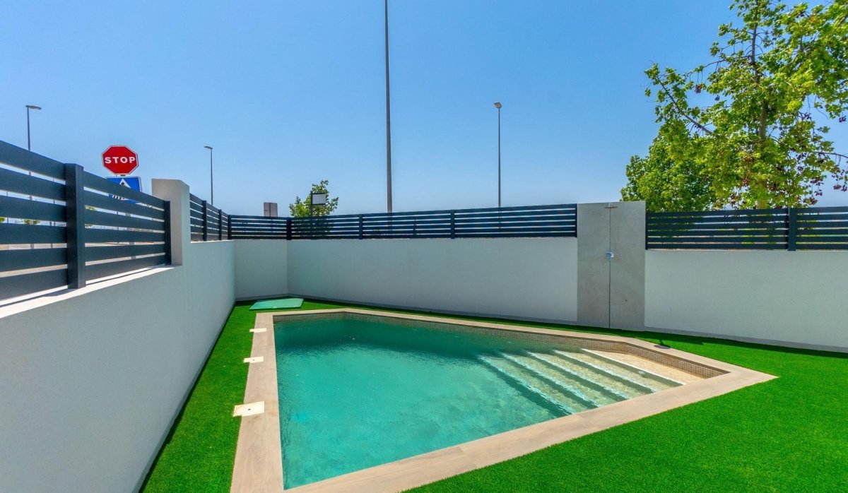 Obra nueva - Villa - Benijofar