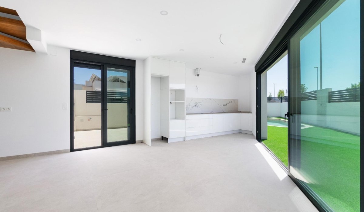 Obra nueva - Villa - Benijofar