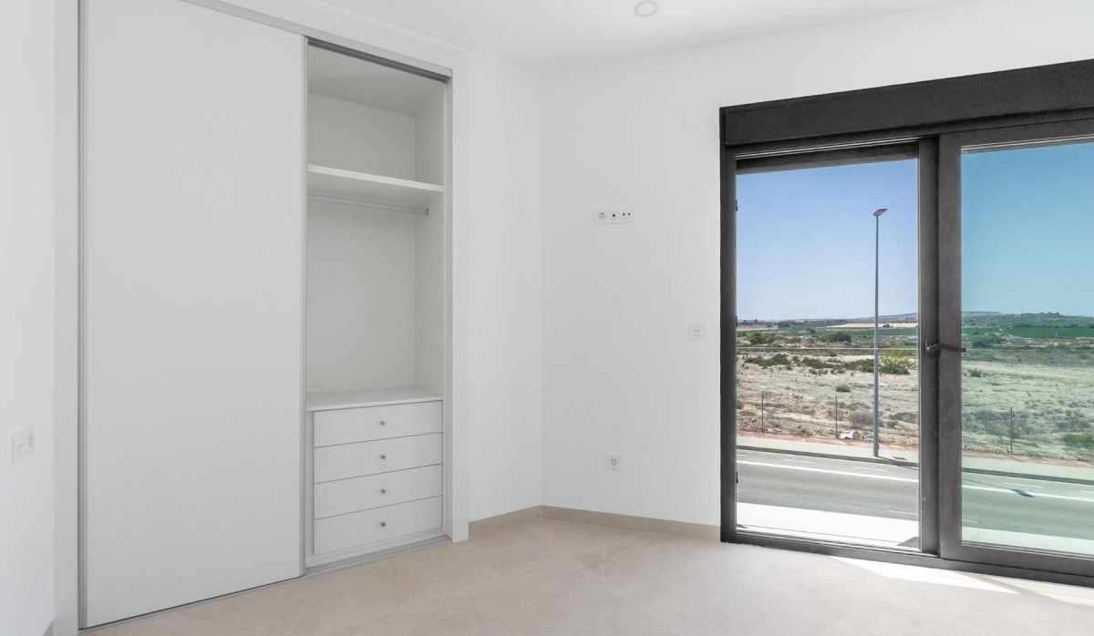 Obra nueva - Villa - Benijofar