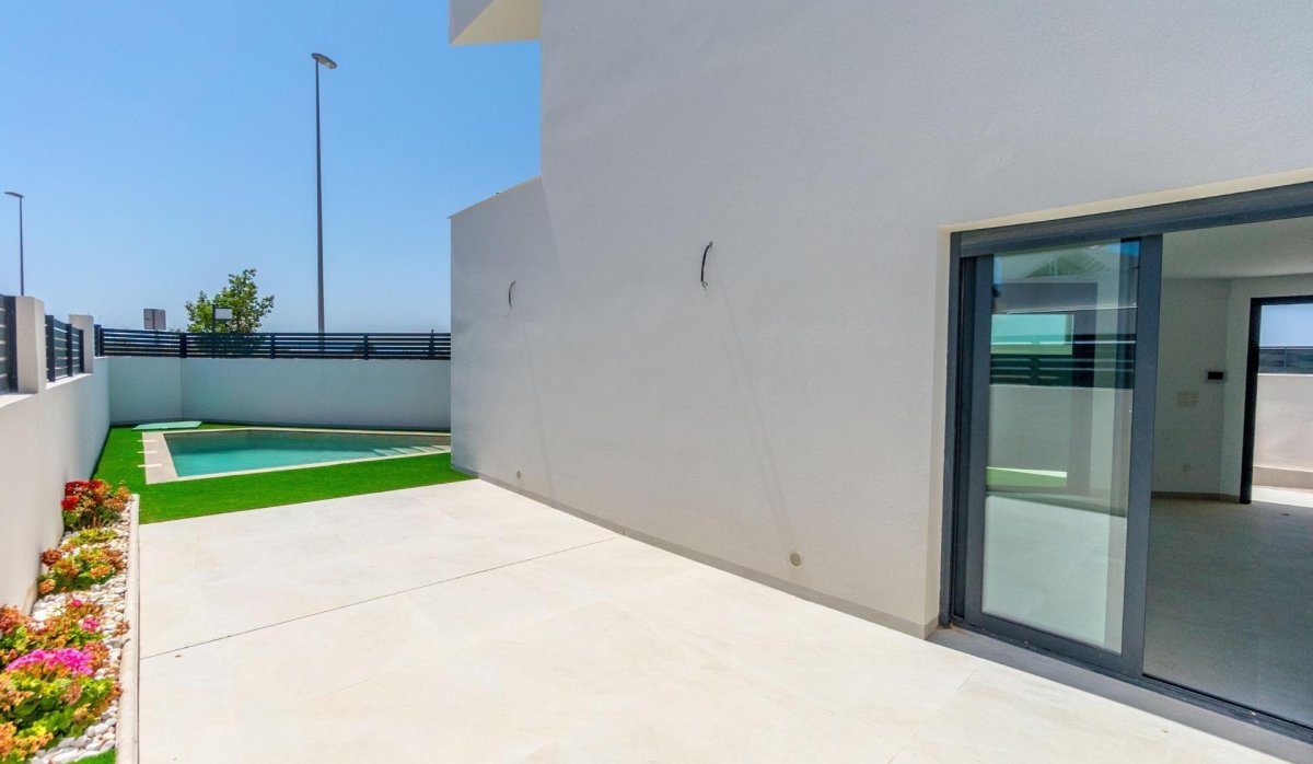 Obra nueva - Villa - Benijofar