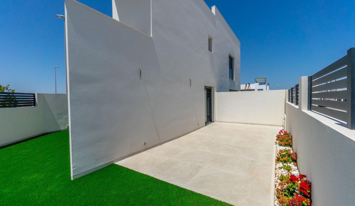 Obra nueva - Villa - Benijofar
