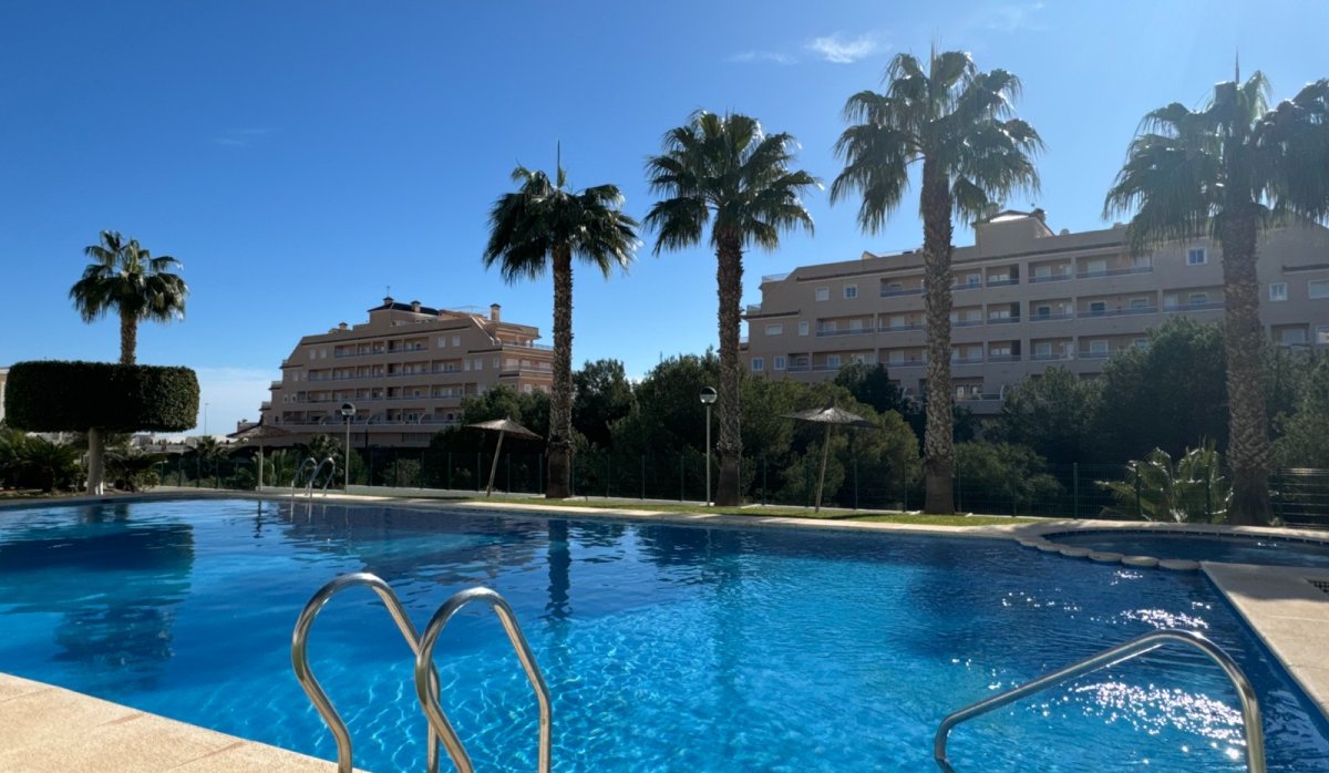 Resale - Townhouse - Orihuela Costa - Villamartín