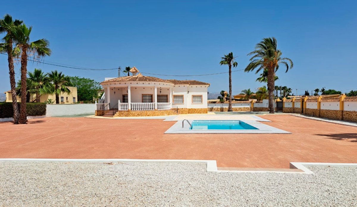 Reventa - Villa - Catral