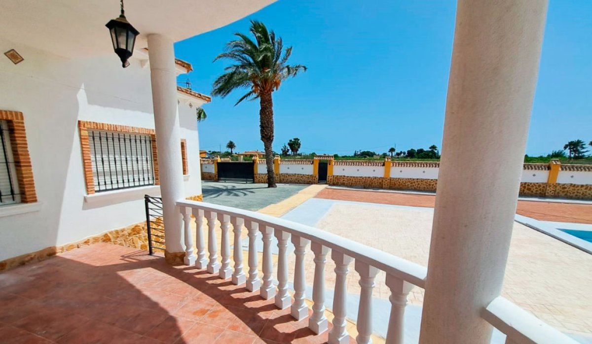 Reventa - Villa - Catral