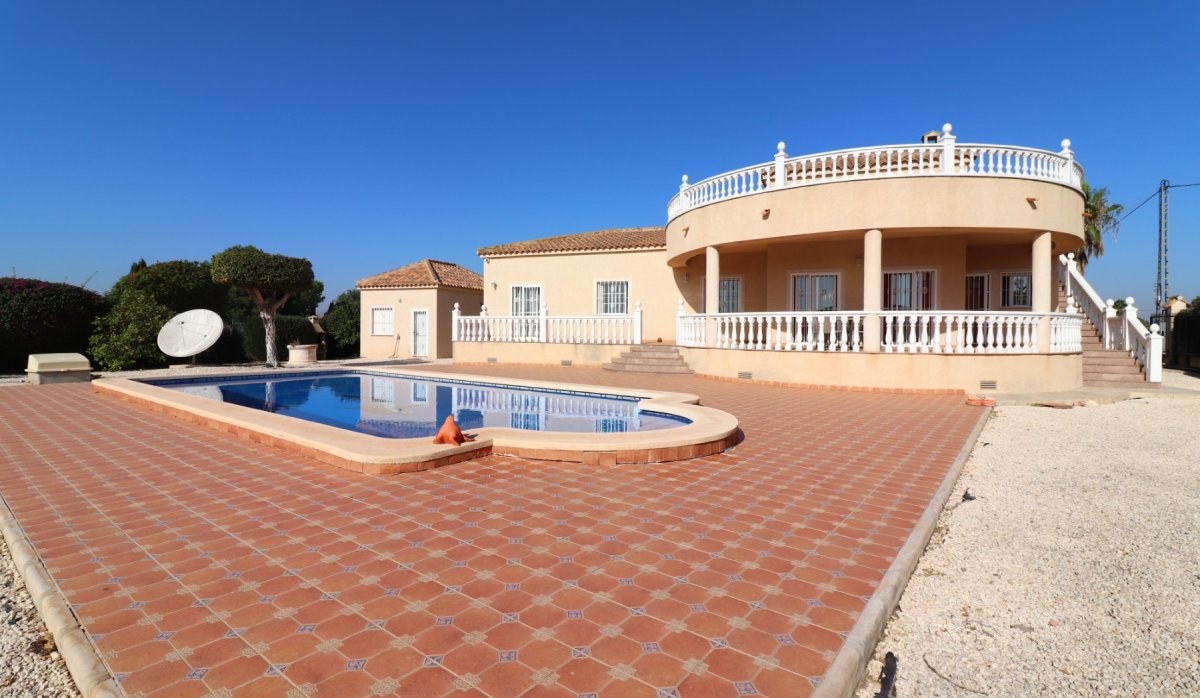 Reventa - Villa - Catral