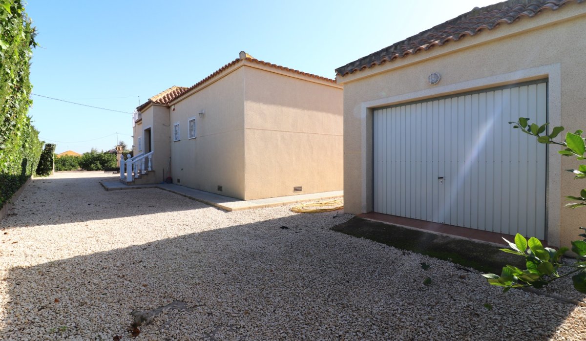 Reventa - Villa - Catral