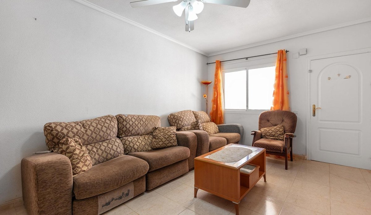 Resale - Townhouse - Ciudad quesada - Doña Pepa