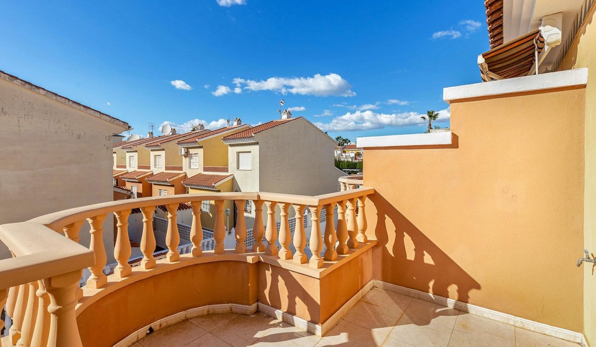 Resale - Townhouse - Ciudad quesada - Doña Pepa