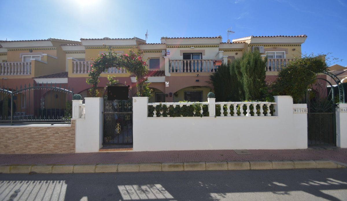 Resale - Townhouse - Ciudad quesada - Doña Pepa