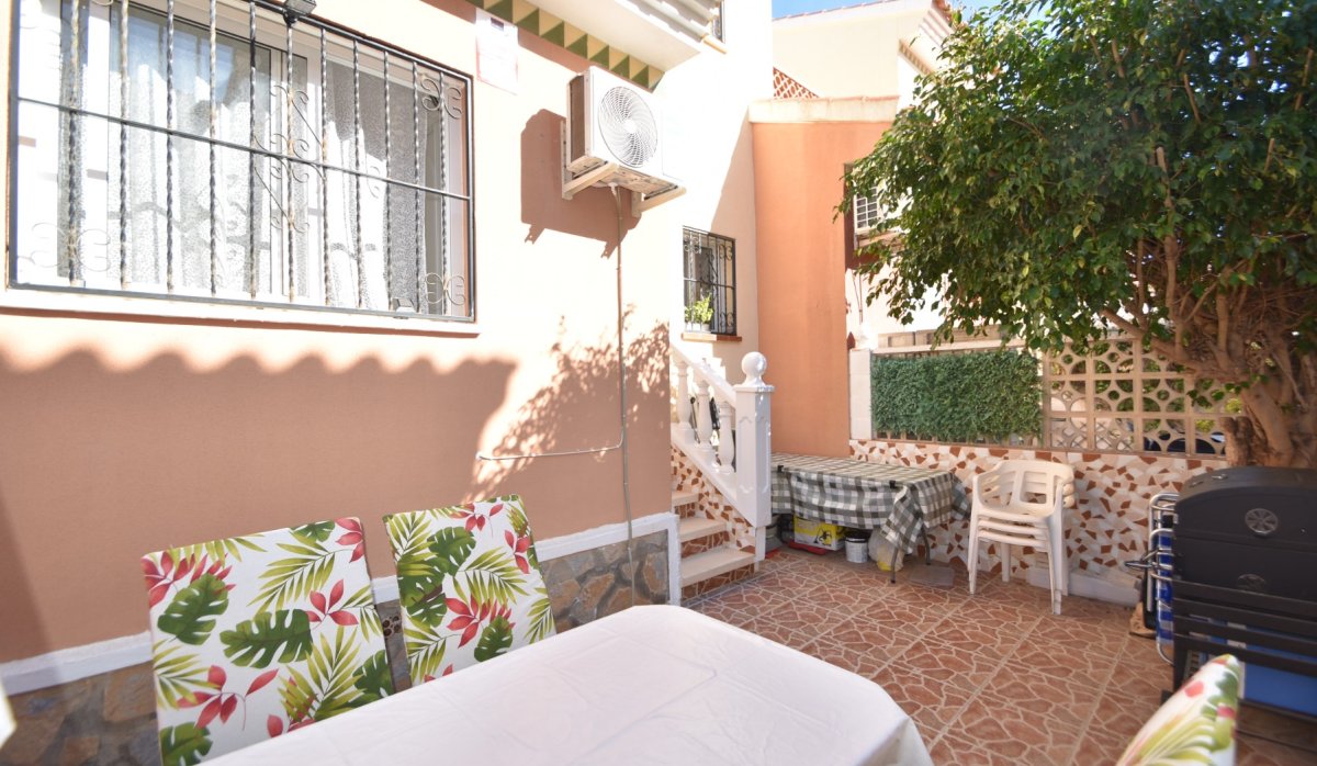 Resale - Townhouse - Ciudad quesada - Doña Pepa