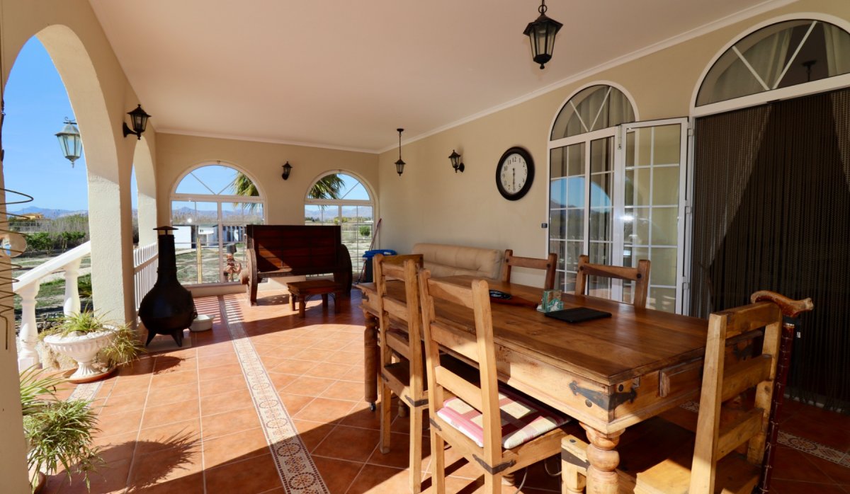 Resale - Villa - Catral