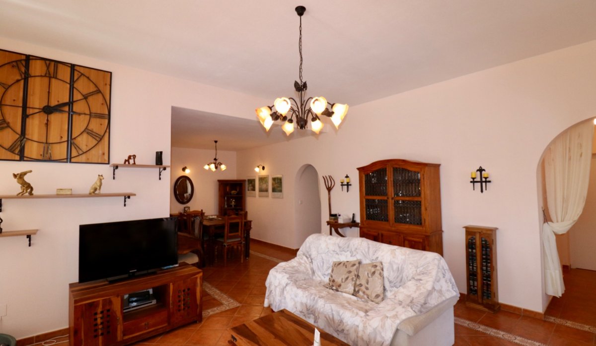 Resale - Villa - Catral